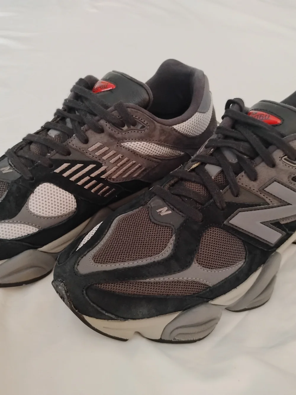 New Balance 9060 Men's Size 11.5 Suede Black Castlerock Grey Sneakers U9060BLK